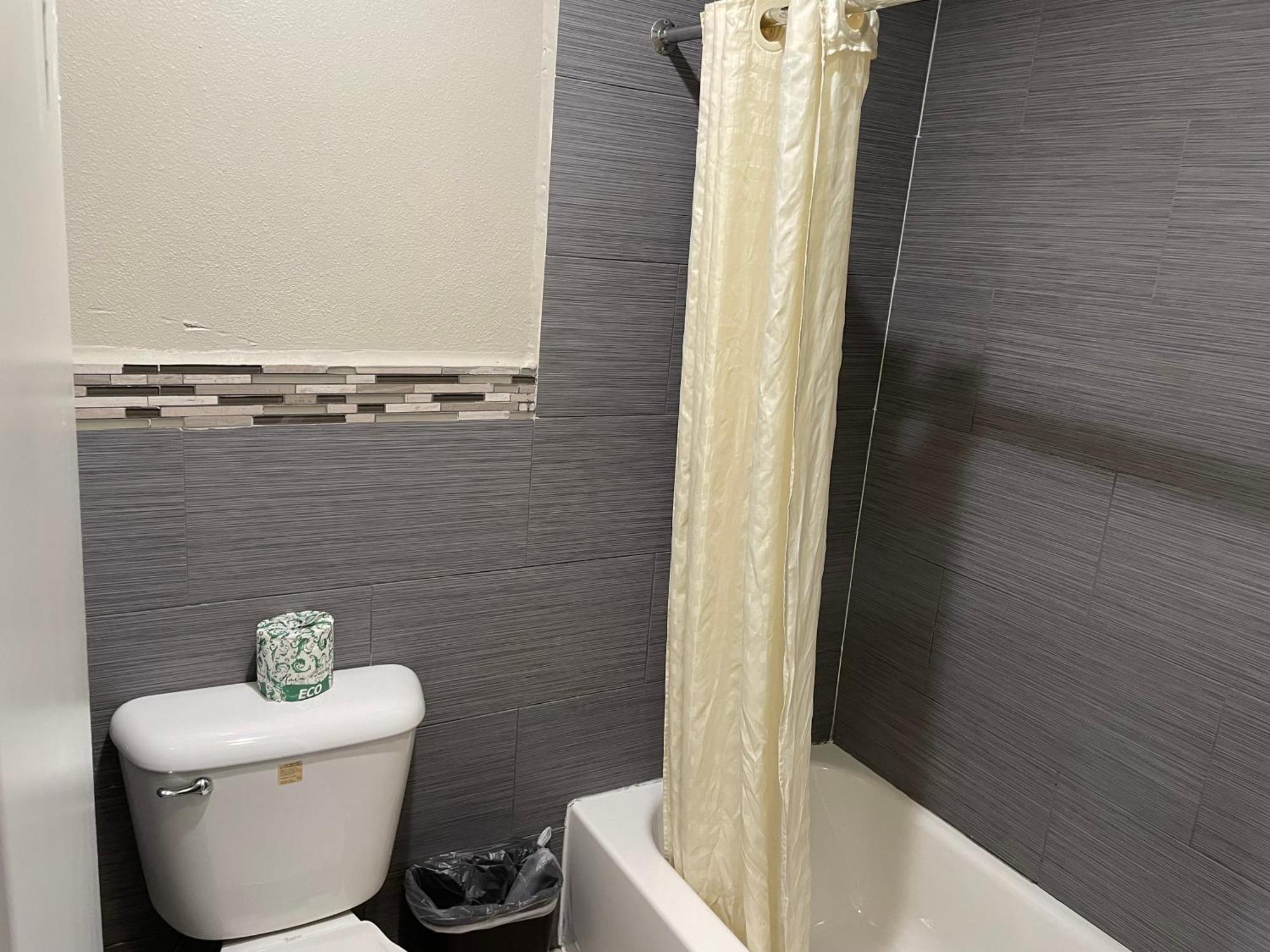 Heritage Inn And Suites Corona Dış mekan fotoğraf