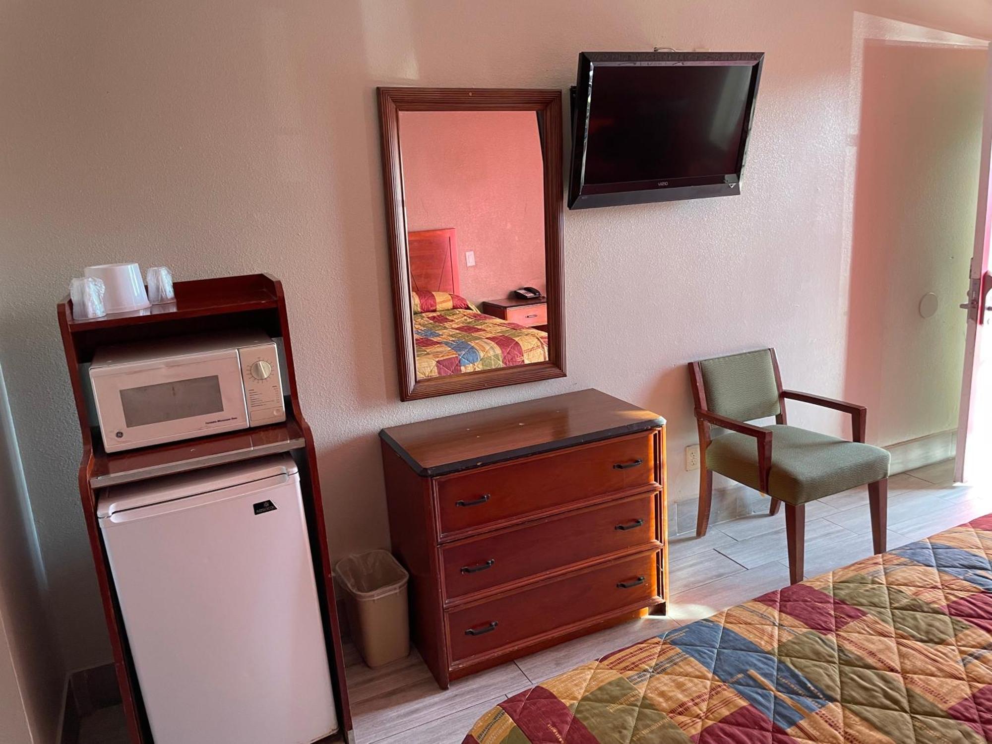 Heritage Inn And Suites Corona Dış mekan fotoğraf