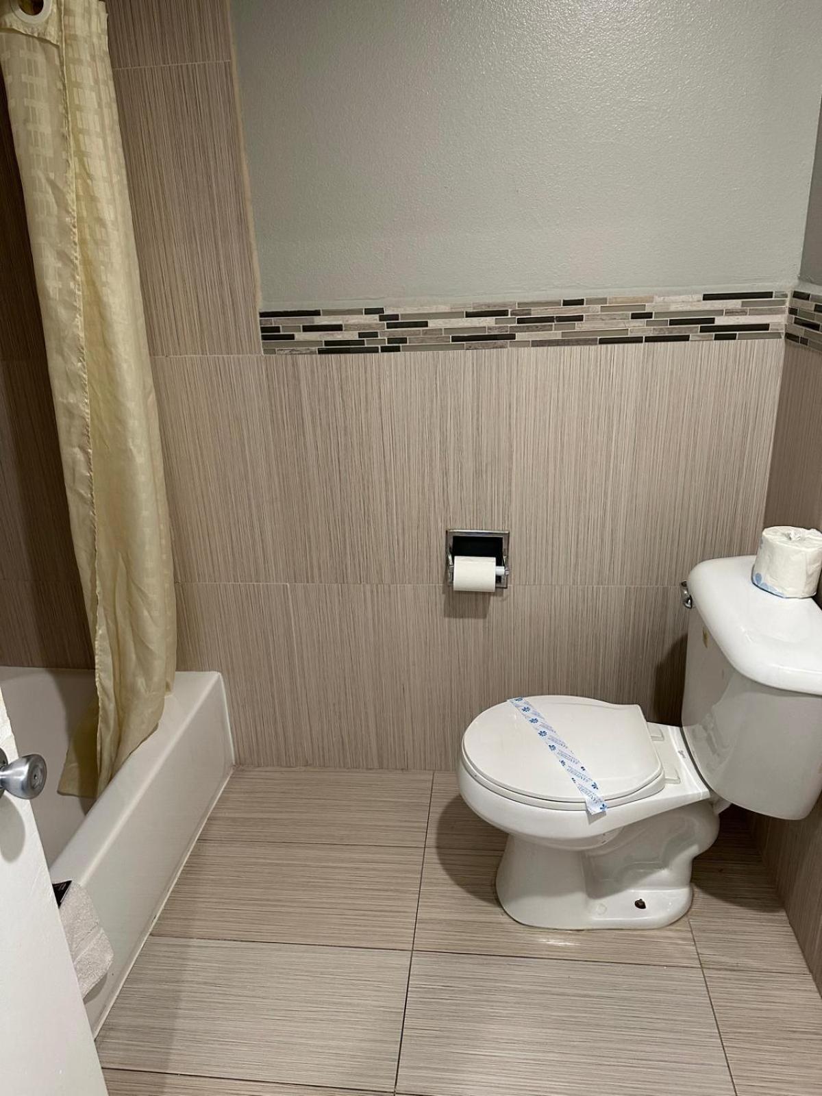 Heritage Inn And Suites Corona Dış mekan fotoğraf